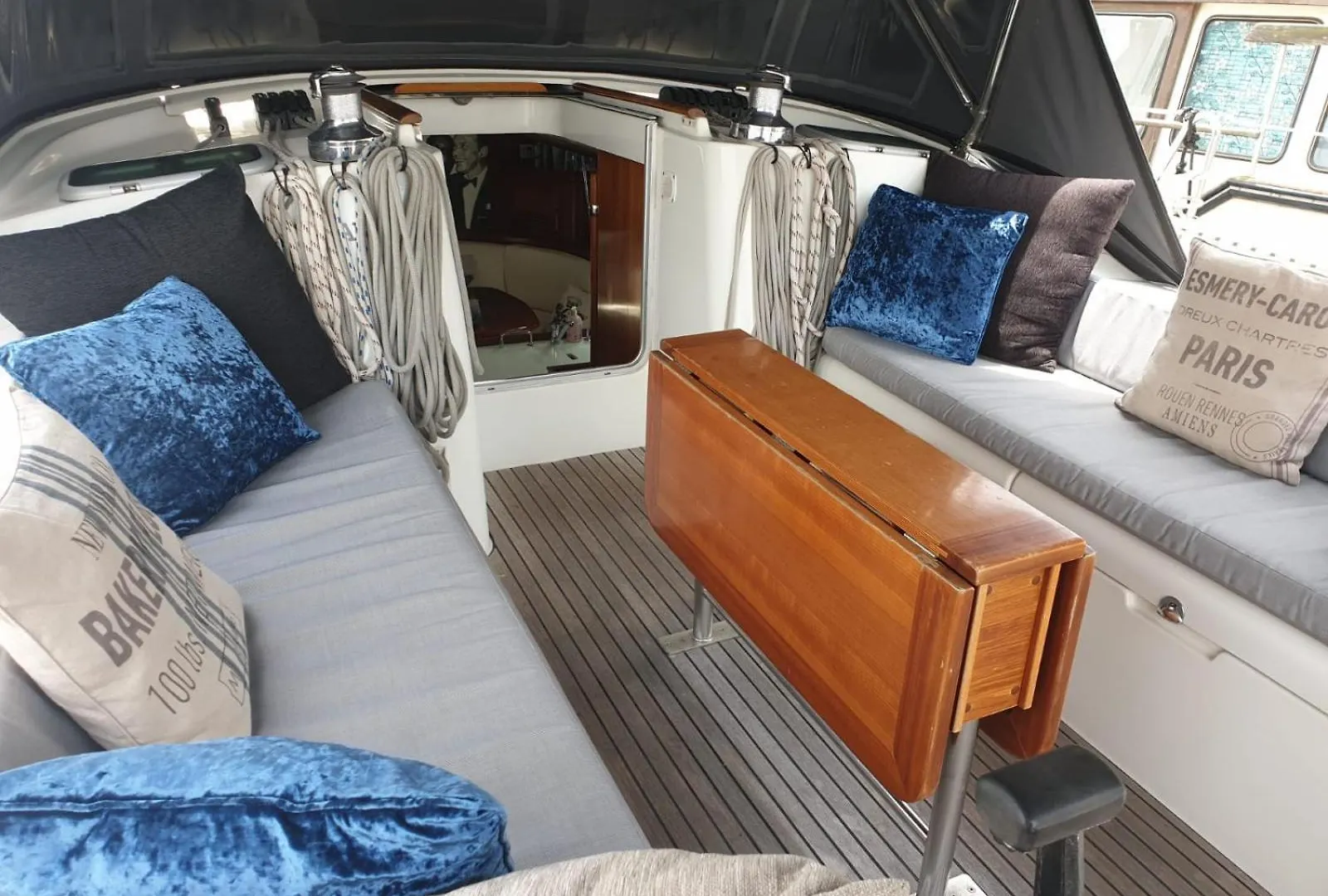 Luxury Yacht Stay 