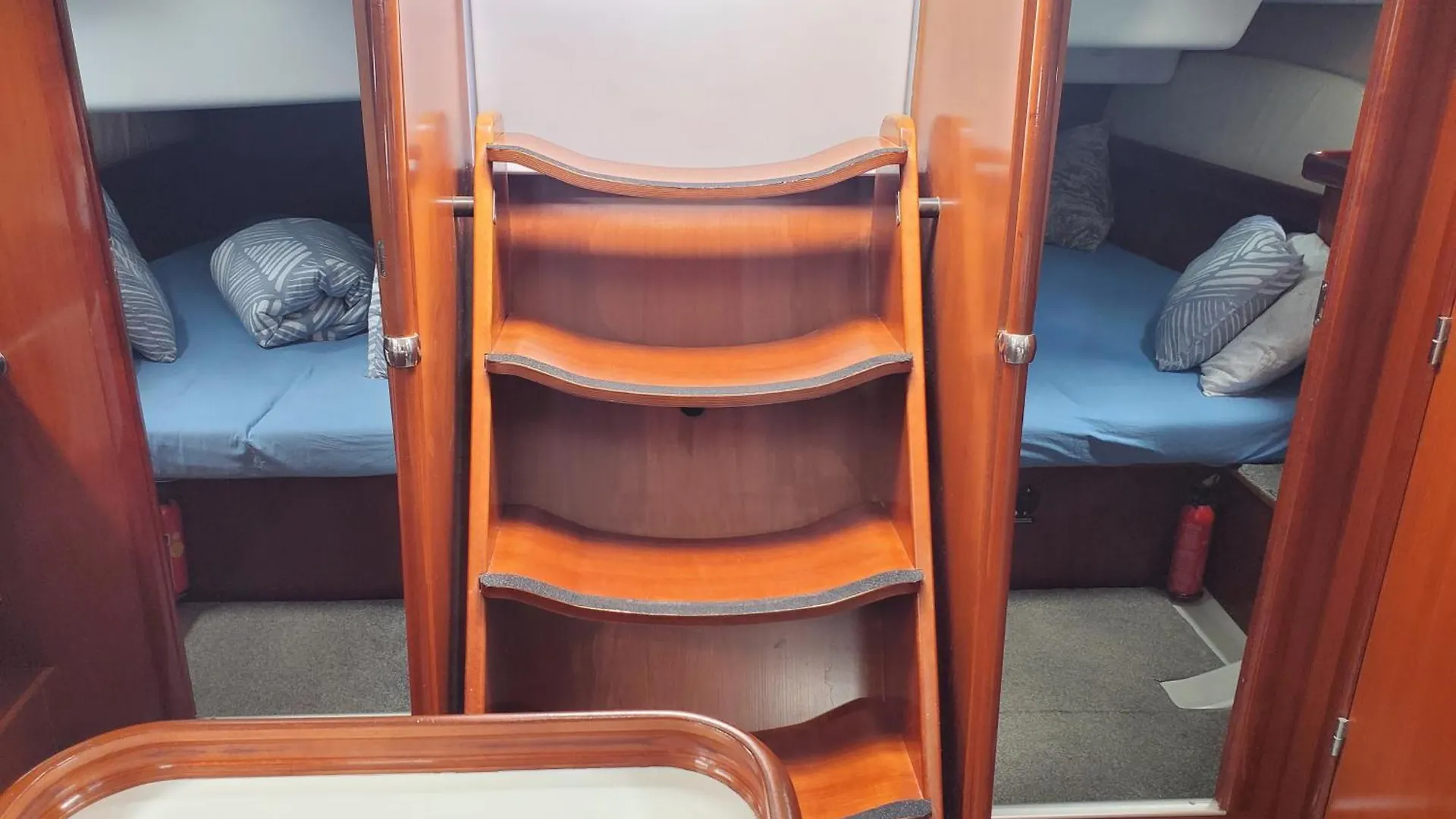 Luxury Yacht Stay 
