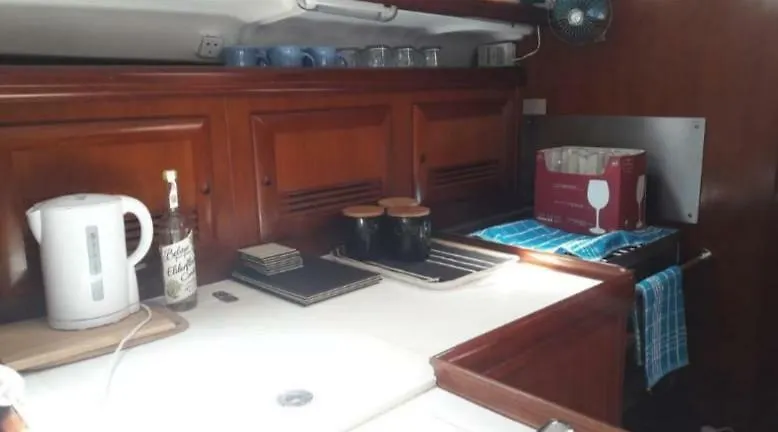 Luxury Yacht Stay 