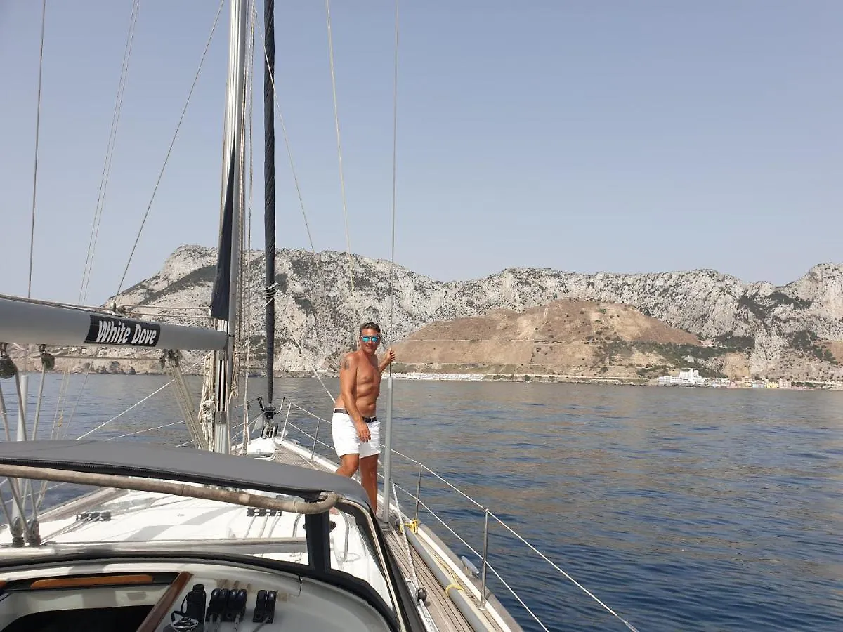 Botel Luxury Yacht Stay 